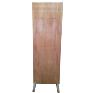 Puerta  Capri MDF Enchapada en Cedro