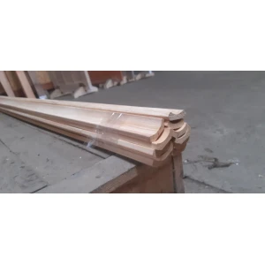 Cornisa Pino Radiata Finger